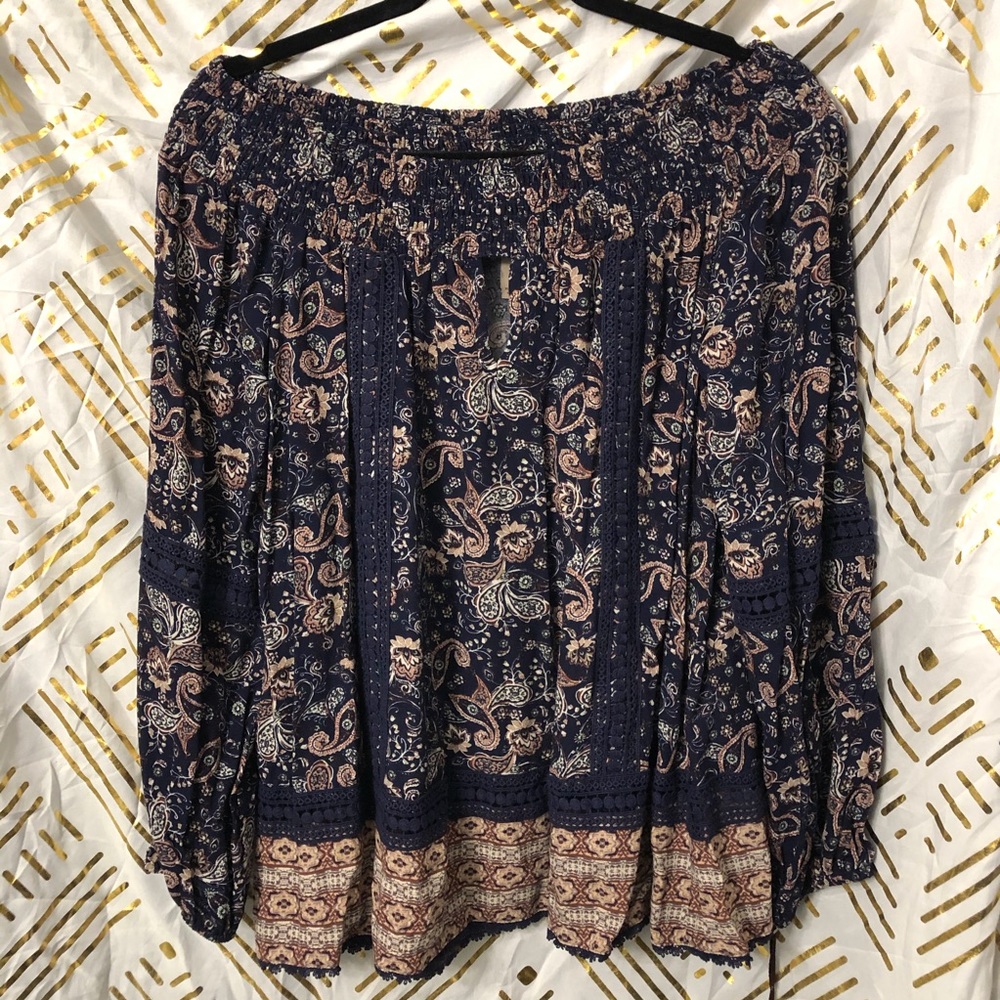 Knox Rose off the shoulder top